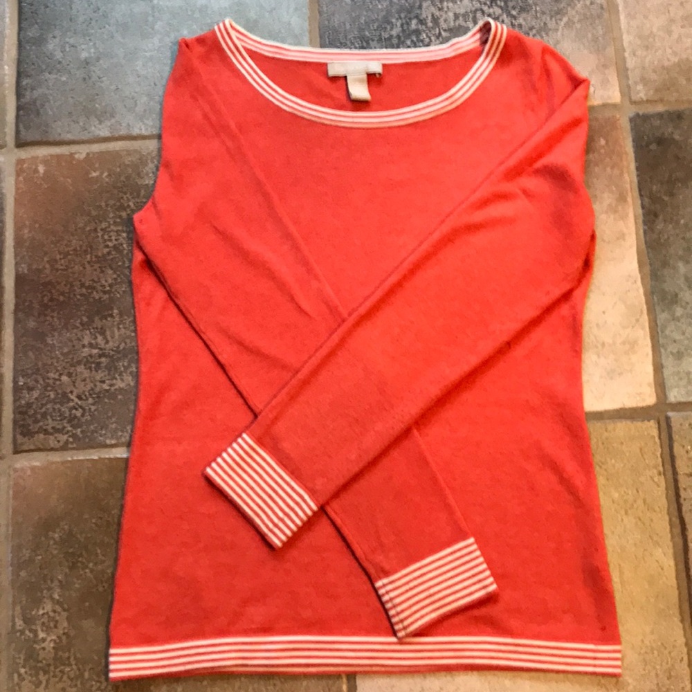 Lightweight sweater